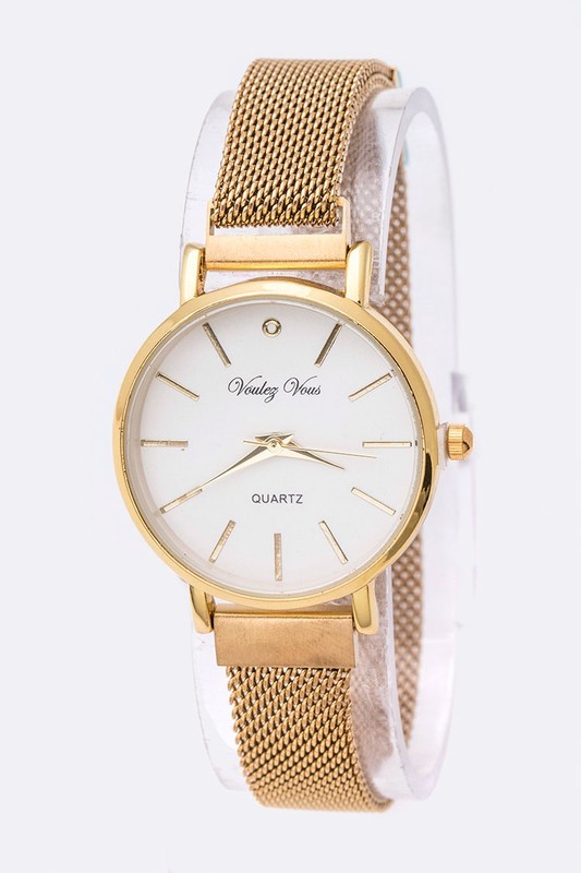 Skinny Mesh Band Magnetic Closure Fashion Watch
