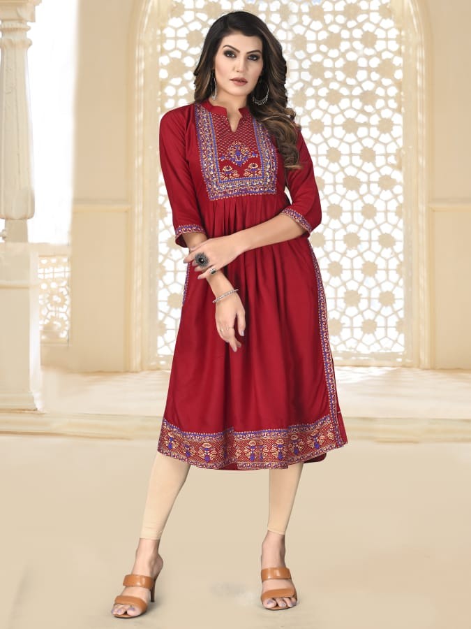 Rayon kurti Foil With Mirror Work (Premium) Kurti