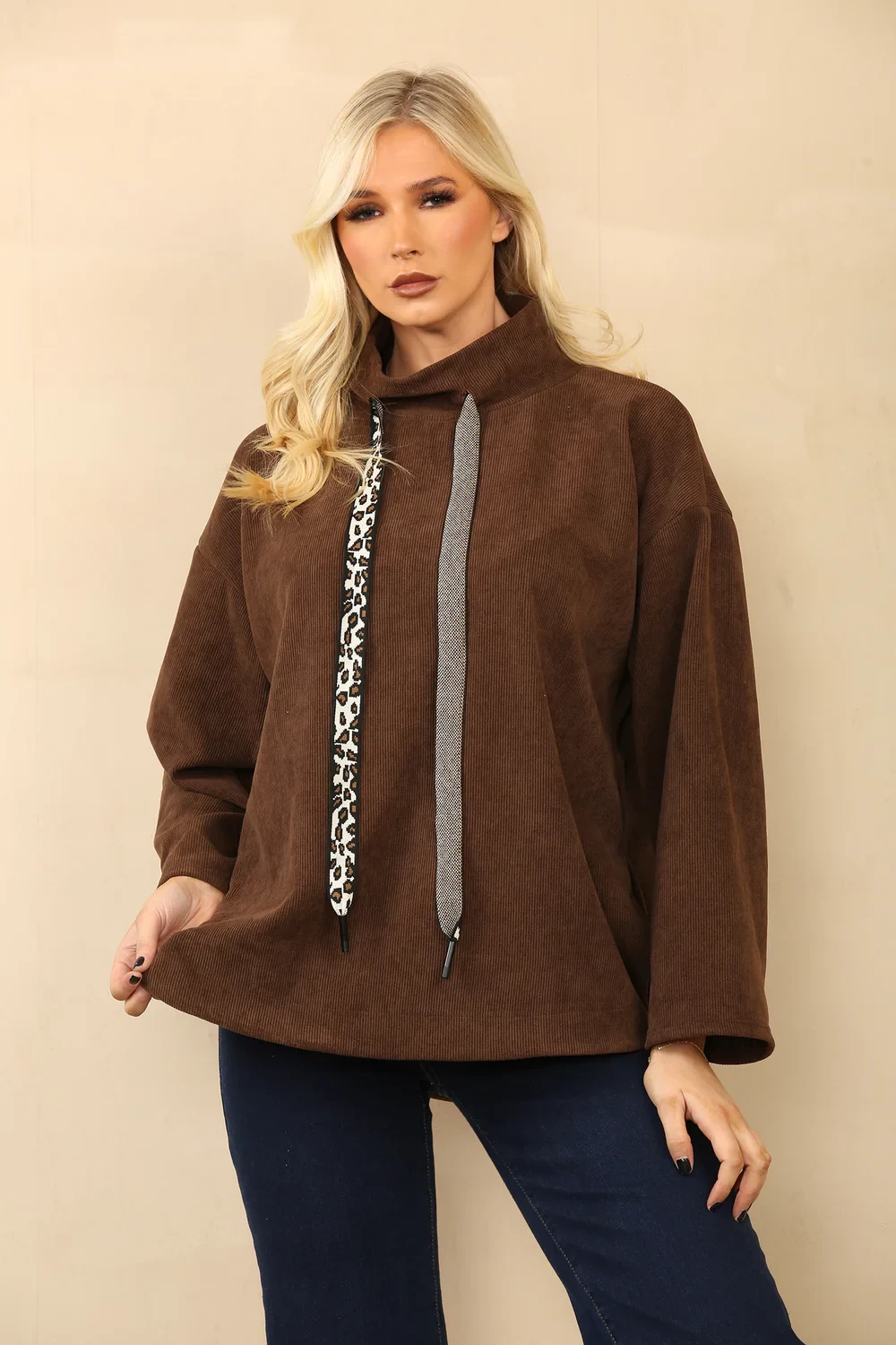 DEVIN LEOPARD STRING SWEAT