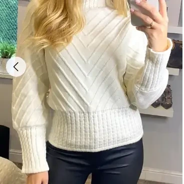 Mock Neck Cable Knit Long Sleeves Cropped Jumper