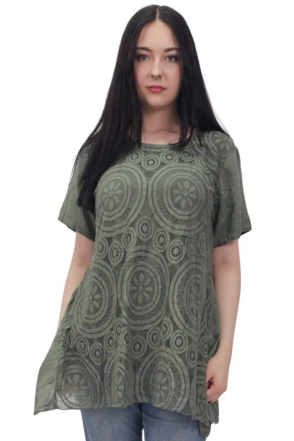 Flower Embroidery Pattern Side Slit Cotton Top