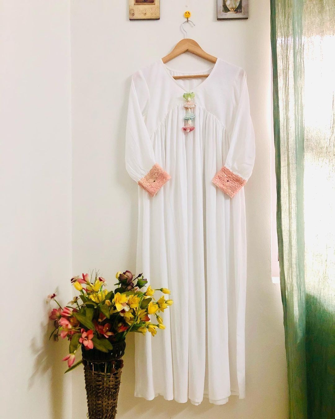 Beautiful Designer Suit On havy Chinnon silk fabric Fancy lace with Thread wrok