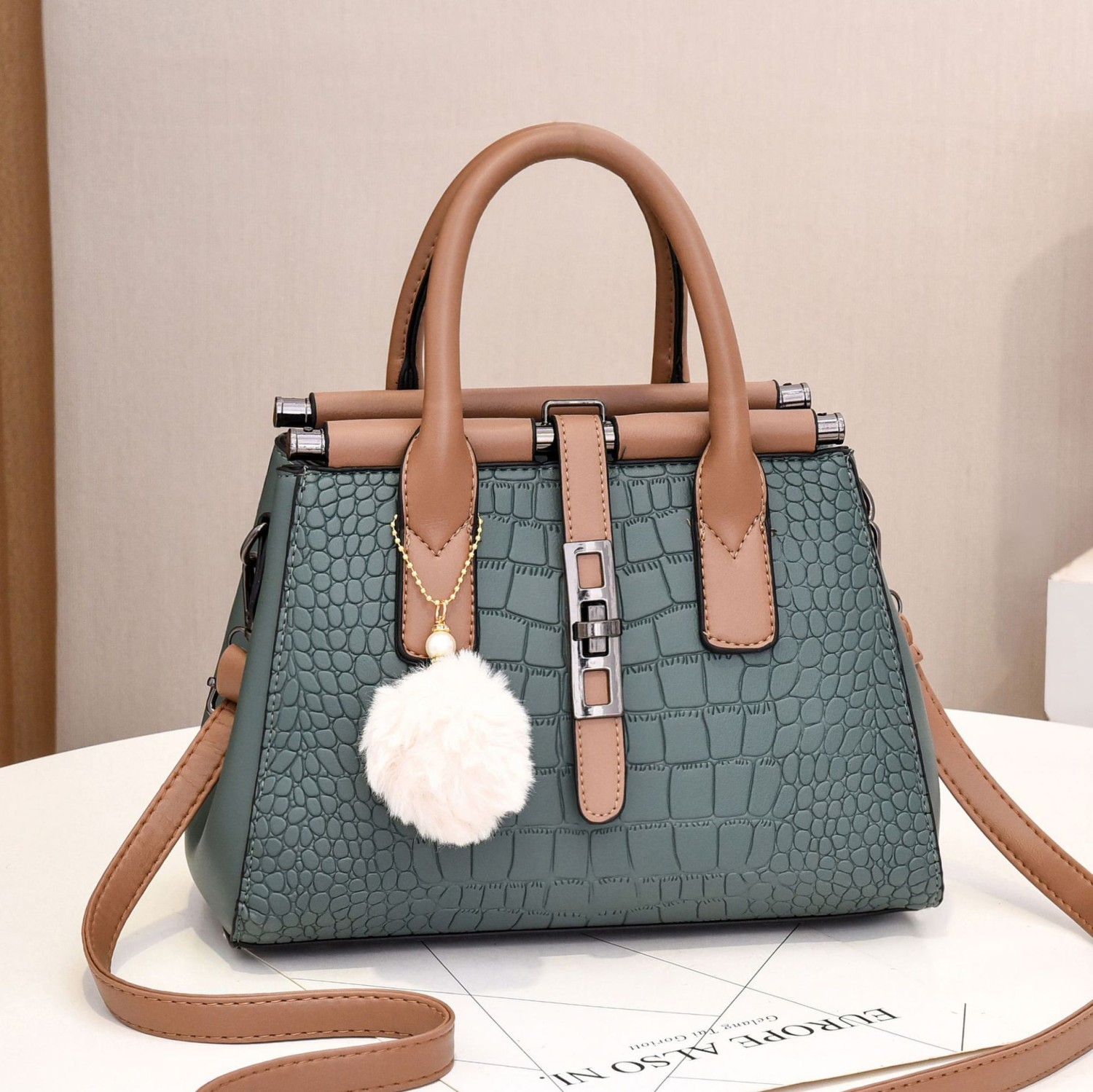 Wholesale Designer Handbags Famous Brands Purses And With For Ladies From  Fashion9818, $49.19 | DHgate.Com