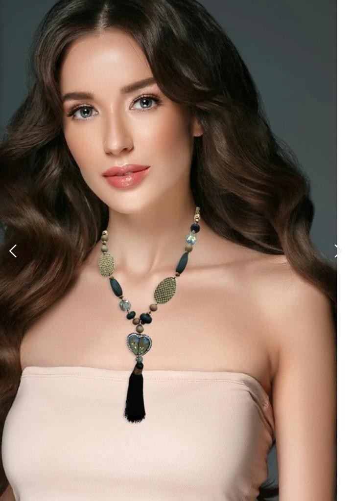 Glass Heart Pendant Tassel Necklace