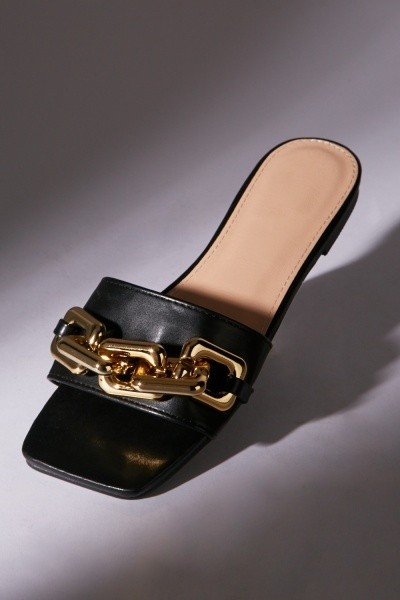 CHUNKY CHAIN TRIM SLIDES