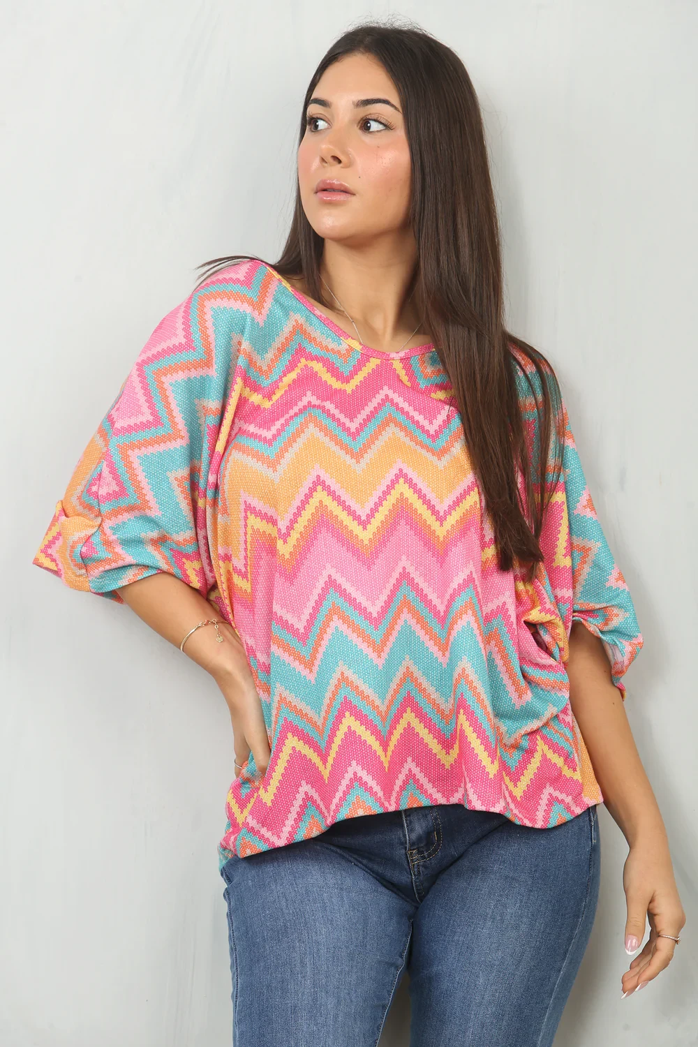 BACK BOW ZIG ZAG BLOUSE