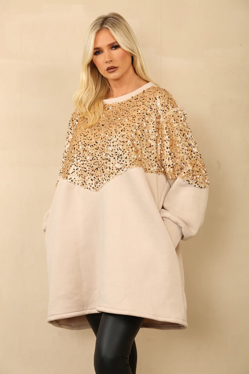 ANDREA SEQUIN OVERSIZED SWEAT