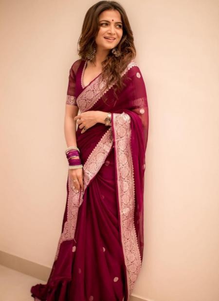 Beautiful Jacquard Work New Designer Soft Lichi Silk Saree