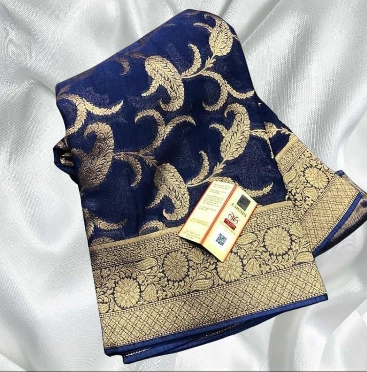 fancy saree contrast rich pallu