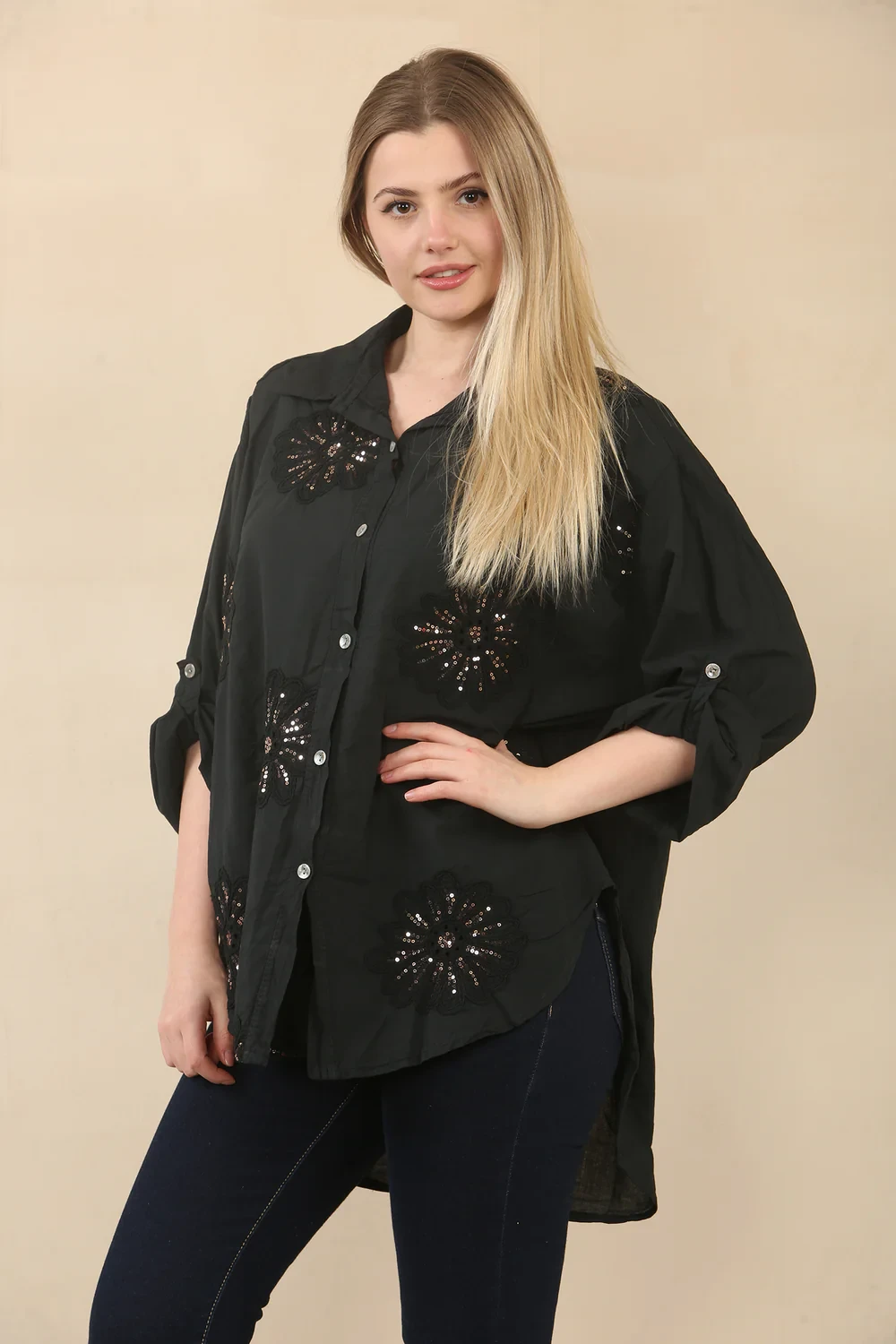 SEQUIN FLOWER DETAIL SHIRT