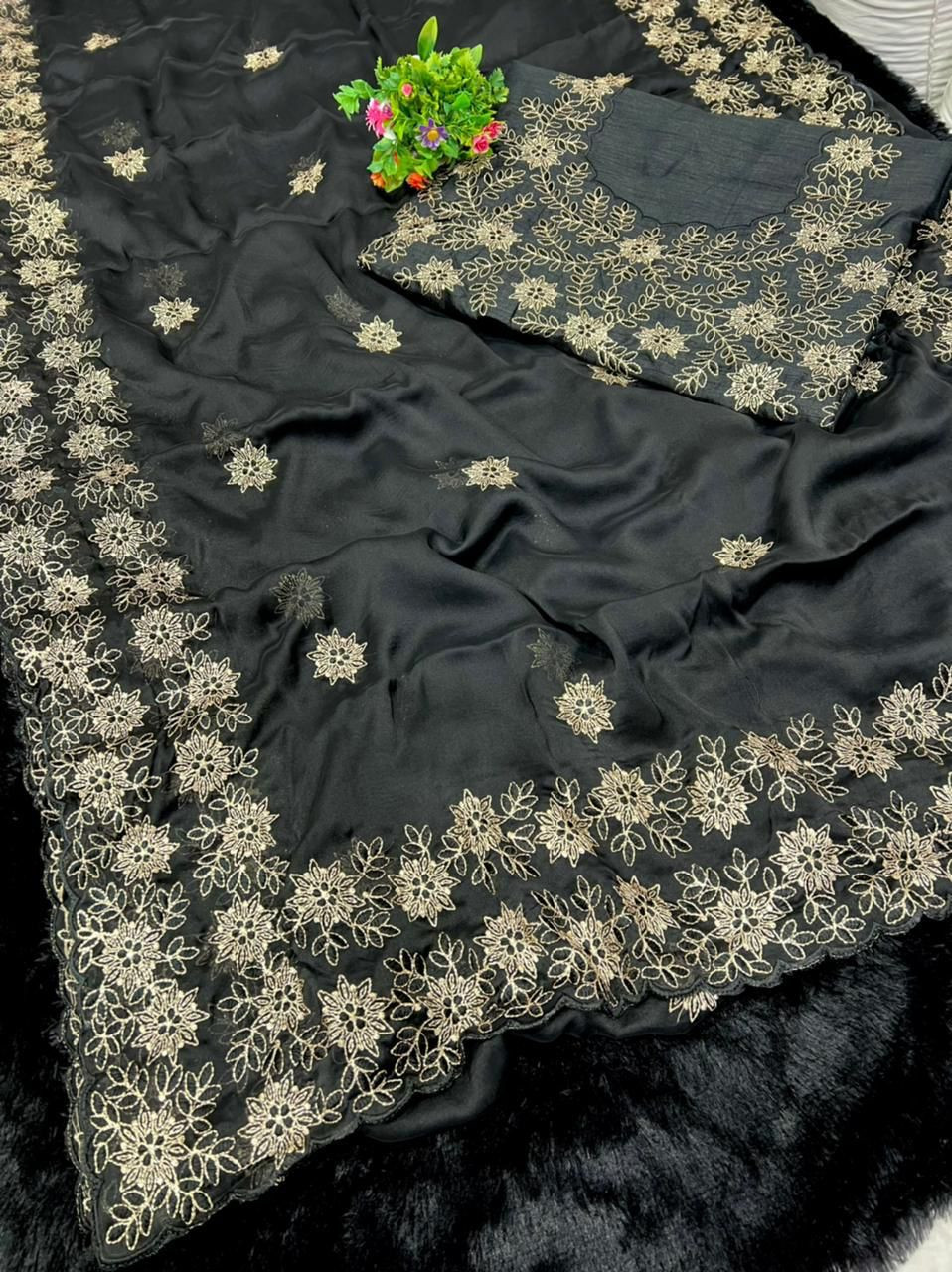 Party wear saree (black )